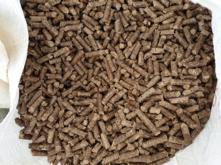 Wood Pellet, Bahan Bakar Alternatif Yang Ramah Lingkungan – PT. Thaka ...